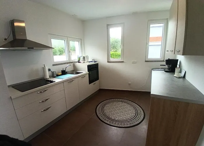 Searenity Pool - Seafront 公寓 *